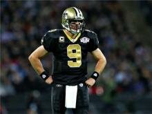 Drew Brees gears up for a big day against the Vikings